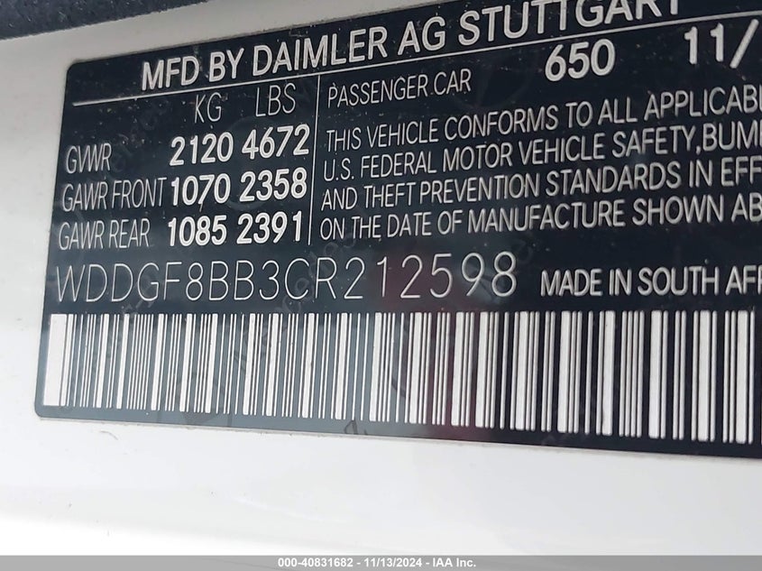 2012 MERCEDES-BENZ C VIN: WDDGF8BB3CR212598