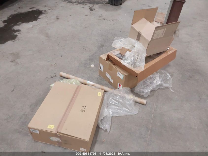 2018 PORSCHE MACAN S - WP1AB2A55JLB37468