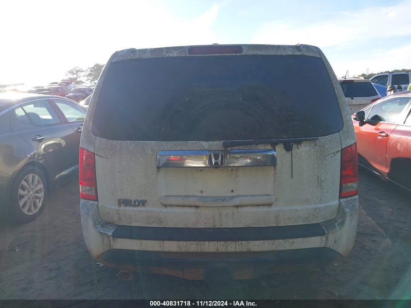 2012 HONDA PILOT VIN: 5FNYF3H56CB034078