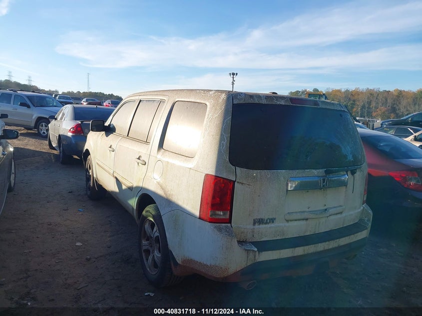2012 HONDA PILOT VIN: 5FNYF3H56CB034078