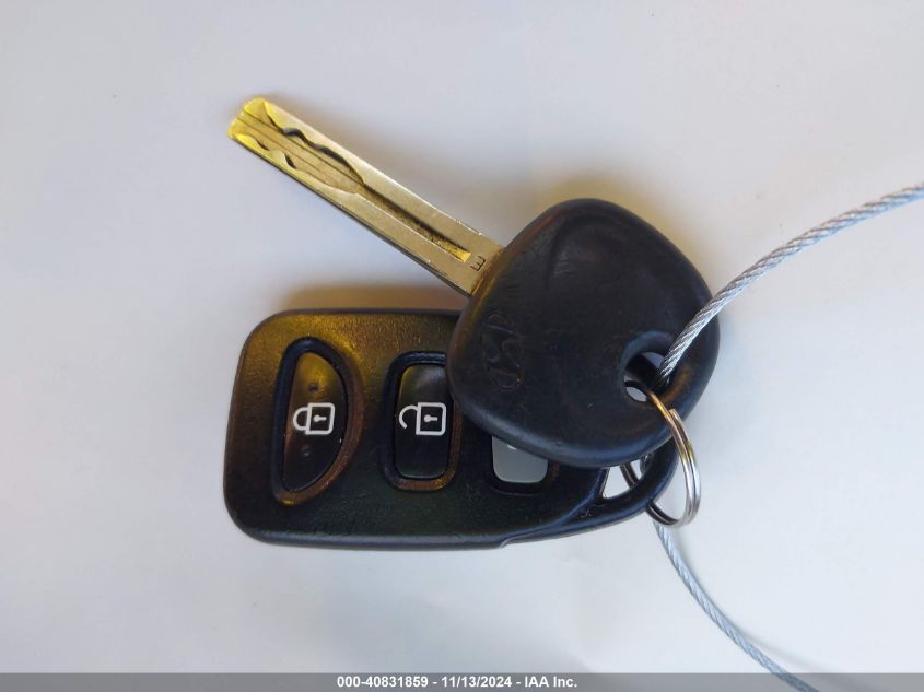 2014 HYUNDAI SONATA GLS - 5NPEB4AC5EH938909