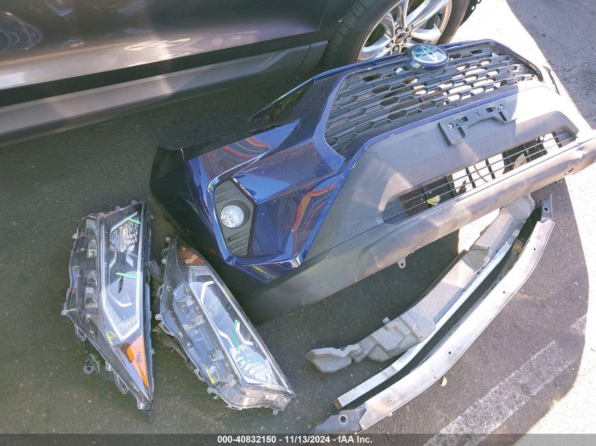 2020 TOYOTA RAV4 HYBRID XLE - 2T3RWRFV7LW094682