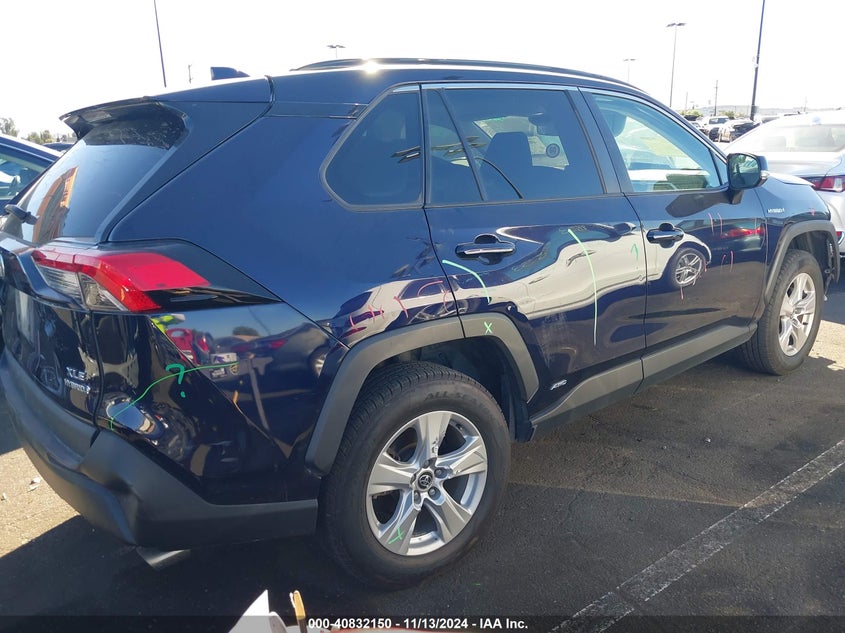 2020 TOYOTA RAV4 HYBRID XLE - 2T3RWRFV7LW094682