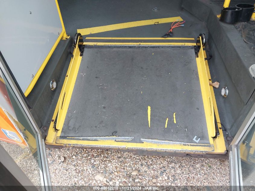 2015 Chevrolet Express Cutaway 4500 Diesel VIN: 1GB6G5BL4F1148119 Lot: 40832218