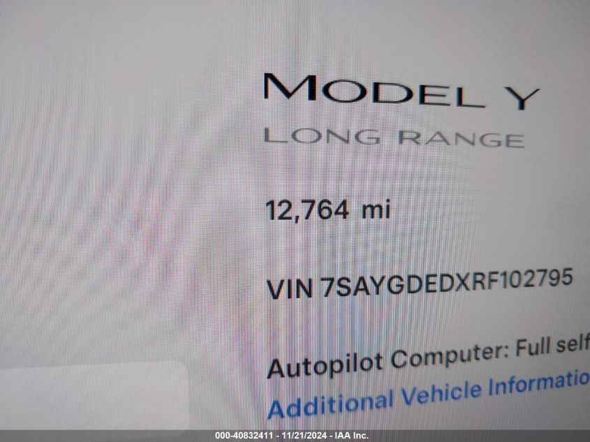 2024 Tesla Model Y Long Range Dual Motor All-Wheel Drive/Rwd VIN: 7SAYGDEDXRF102795 Lot: 40832411