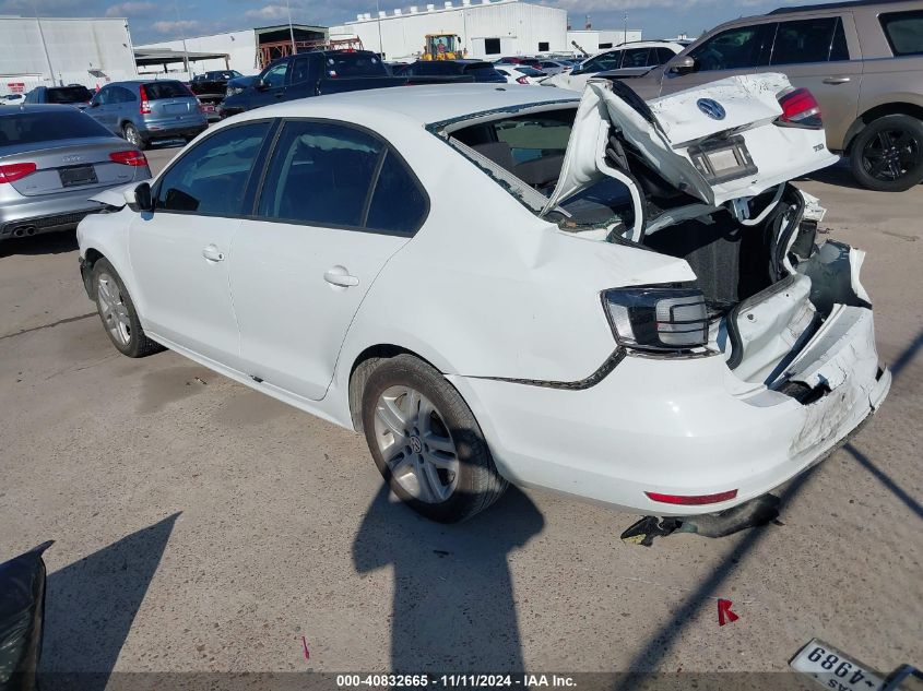 VIN 3VW2B7AJ7JM254688 2018 VOLKSWAGEN JETTA no.3