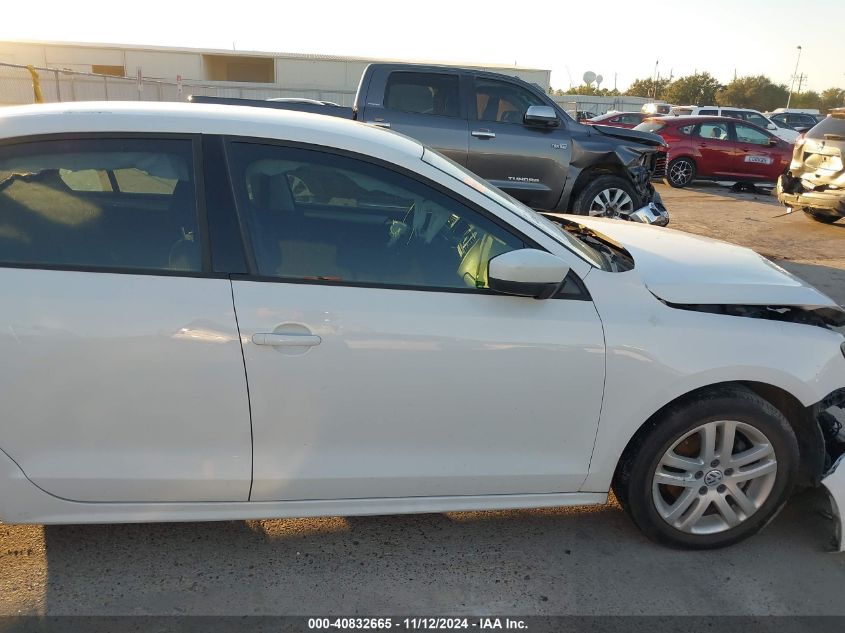 VIN 3VW2B7AJ7JM254688 2018 VOLKSWAGEN JETTA no.14