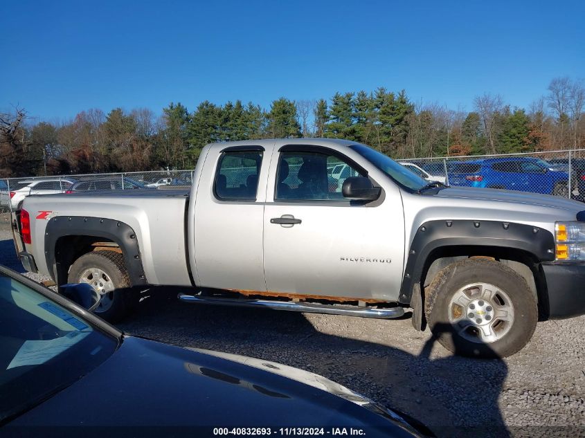 2011 Chevrolet Silverado 1500 Work Truck VIN: 1GCRKPEAXBZ285669 Lot: 40832693