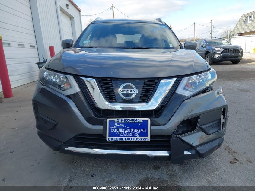 2017 NISSAN ROGUE VIN: JN8AT2MV0HW272980