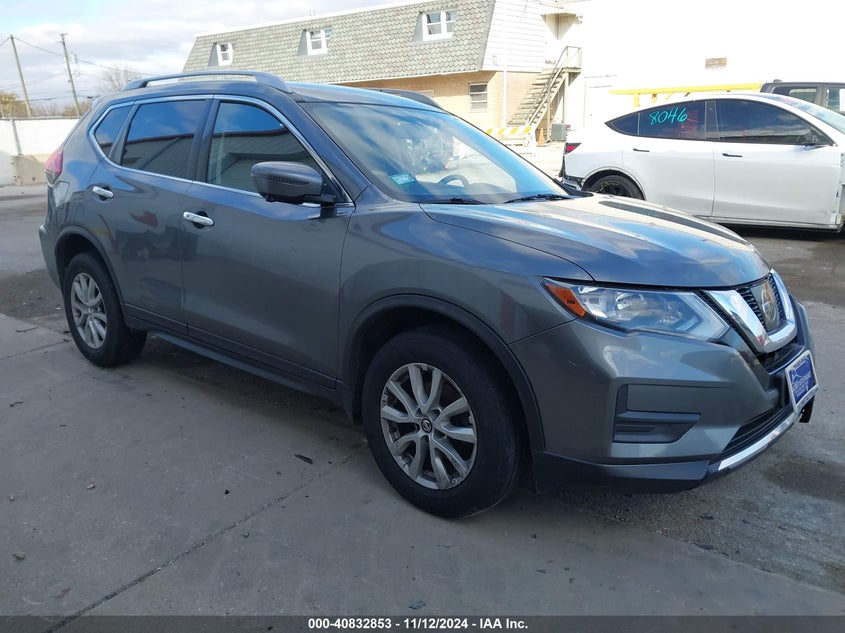 2017 NISSAN ROGUE VIN: JN8AT2MV0HW272980