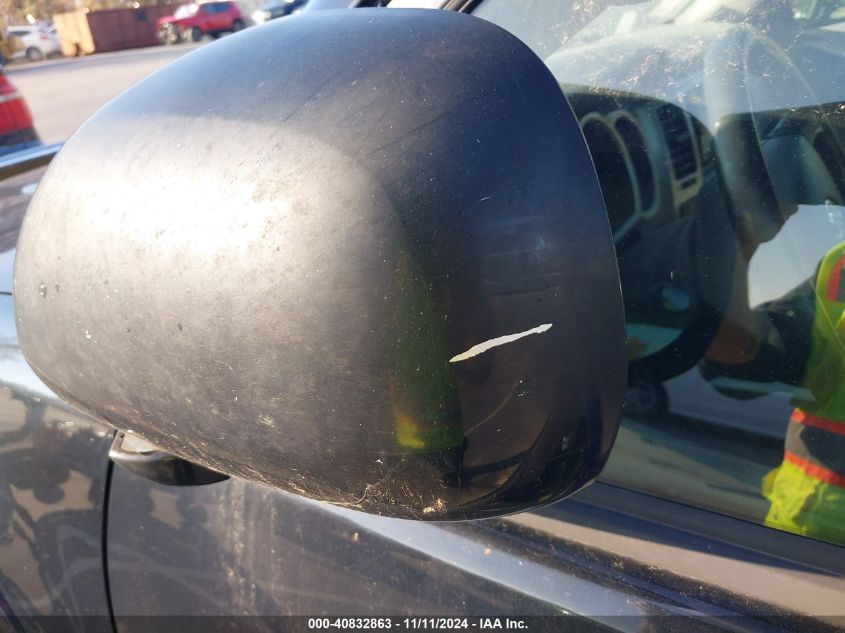 2003 Toyota 4Runner Limited V8 VIN: JTEBT17R930026560 Lot: 40832863