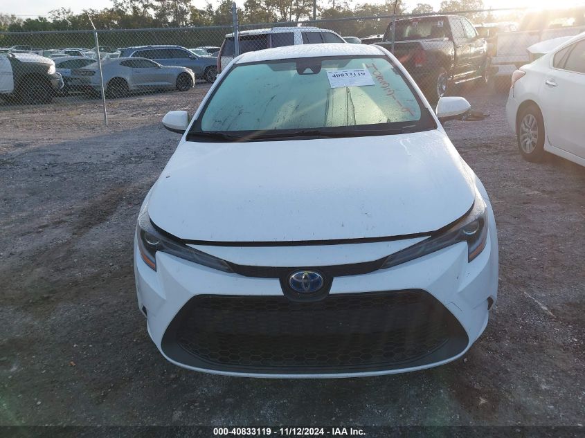 2021 Toyota Corolla Hybrid Le VIN: JTDEAMDE0MJ002556 Lot: 40833119