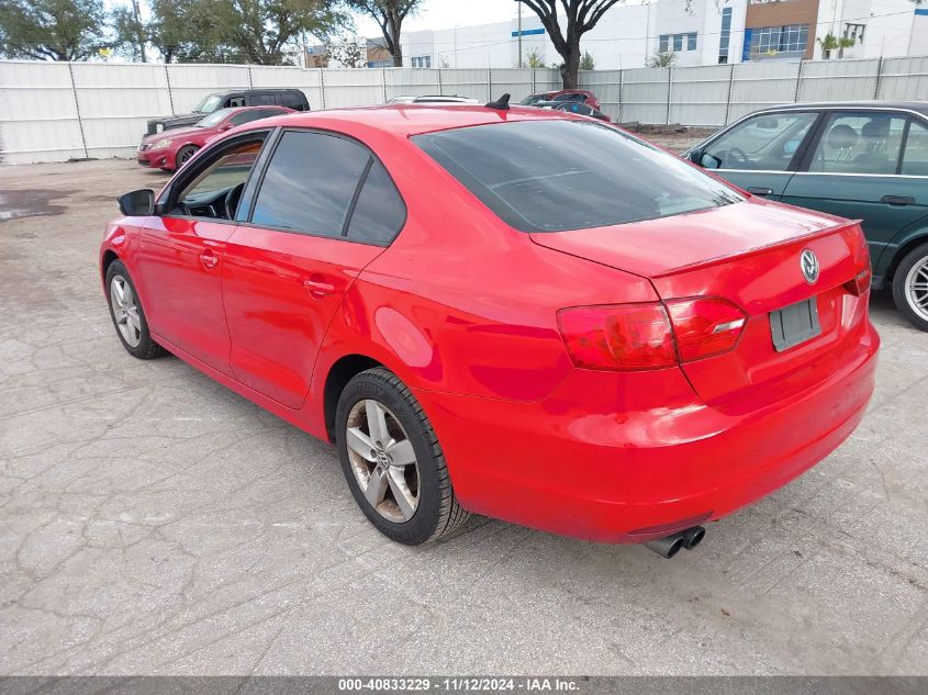 2011 Volkswagen Jetta 2.0L Tdi VIN: 3VWLL7AJ8BM131517 Lot: 40833229