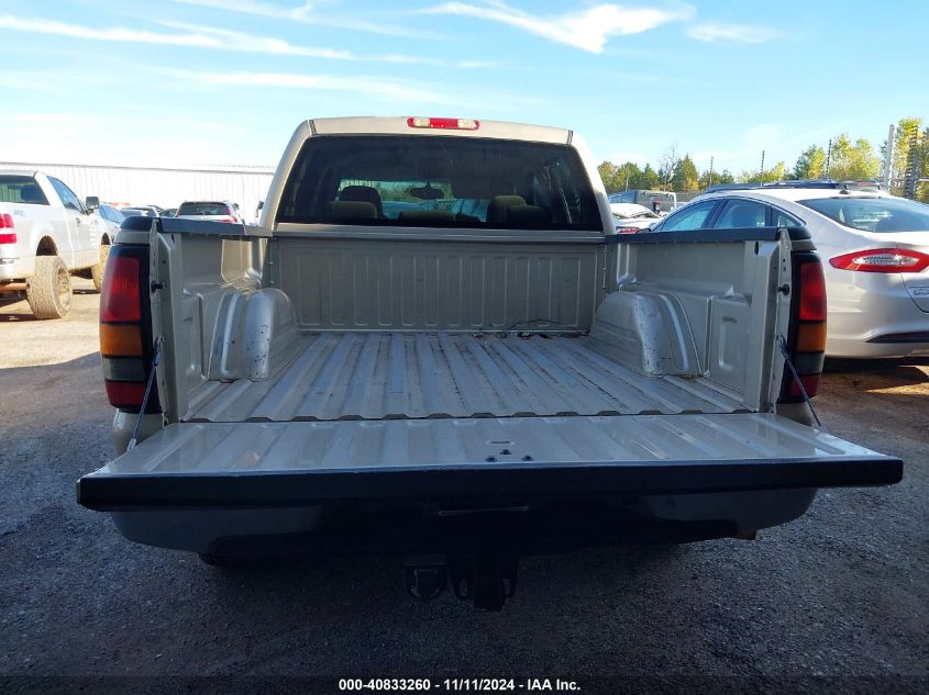 2005 GMC Sierra 1500 Sle VIN: 2GTEC13T451166798 Lot: 40833260