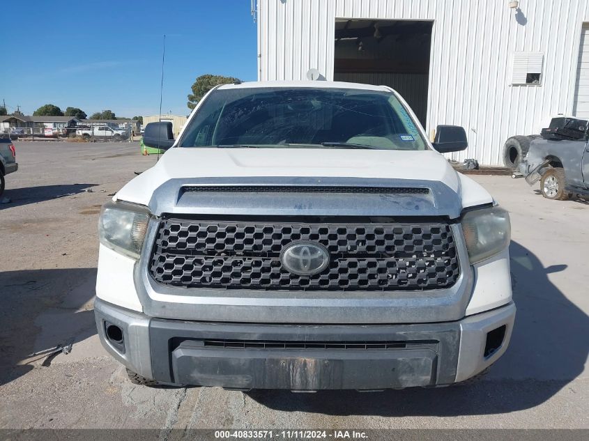 2018 Toyota Tundra Sr5 5.7L V8 VIN: 5TFDW5F16JX743073 Lot: 40833571