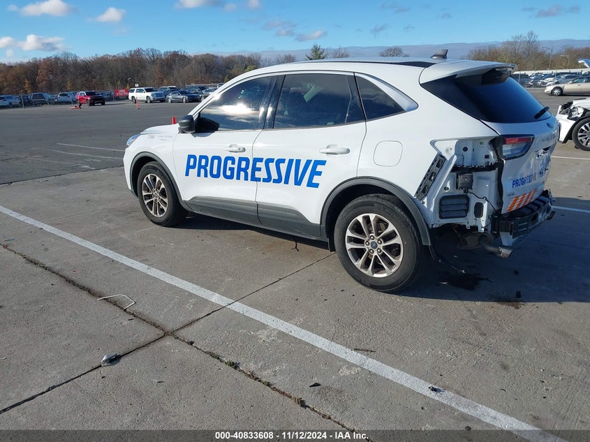 Vin: 1fmcu0g67nub27299, lot: 41323210, ford escape se 20223