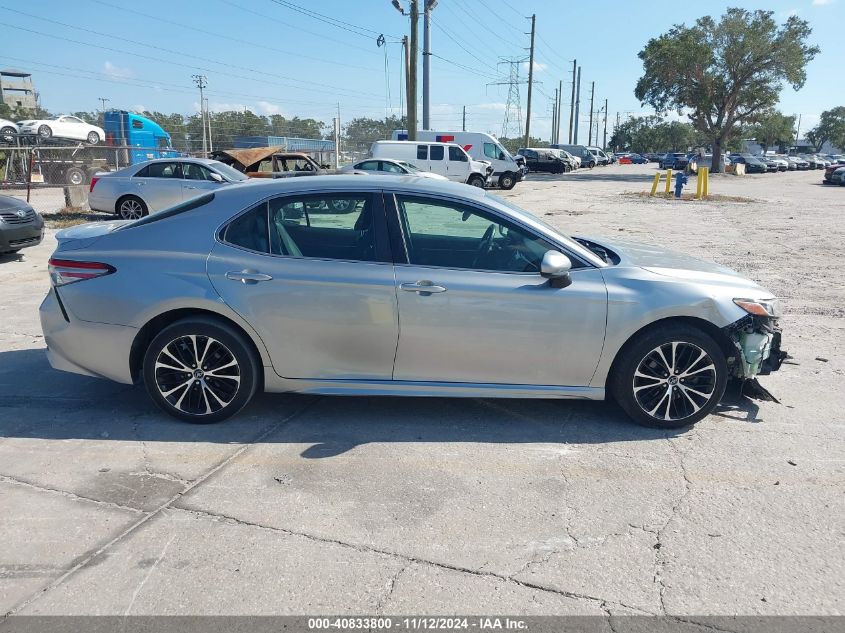 2018 Toyota Camry Se VIN: 4T1B11HK9JU077845 Lot: 40833800