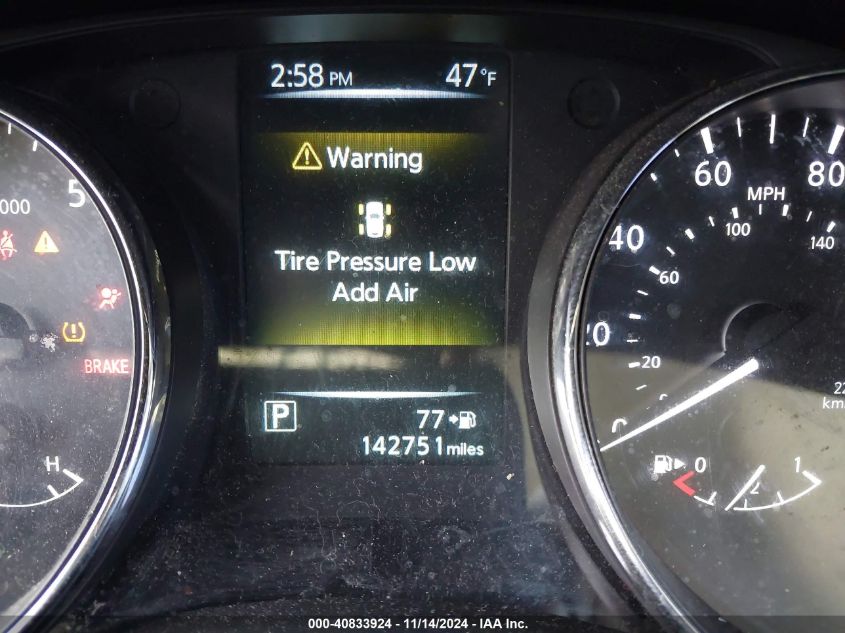 2017 NISSAN ROGUE VIN: 5N1AT2MV6HC874548