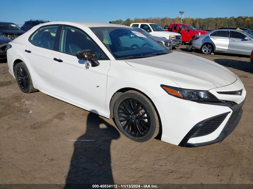 2021 TOYOTA CAMRY VIN: 4T1T11AK9MU486673