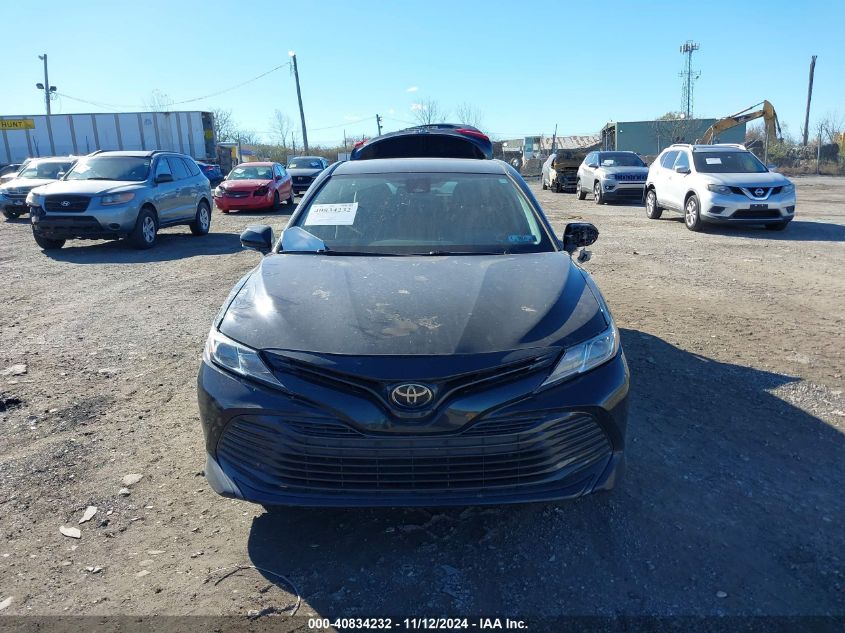 2019 Toyota Camry Le VIN: 4T1B11HK9KU835460 Lot: 40834232