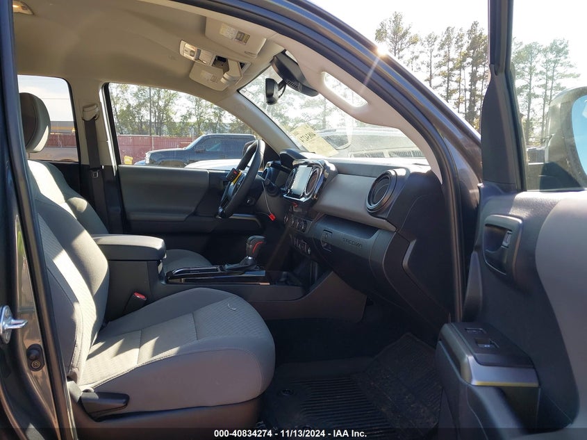 VIN 3TYAZ5CN7PT034981 2023 TOYOTA TACOMA SR5 V6