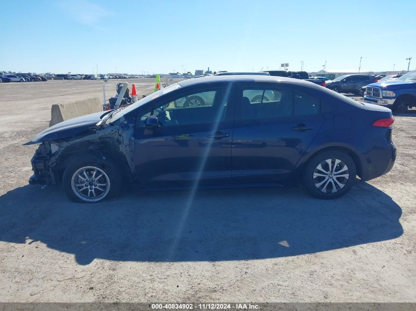 2022 Toyota Corolla Hybrid Le VIN: JTDEAMDE4NJ049851 Lot: 40834902