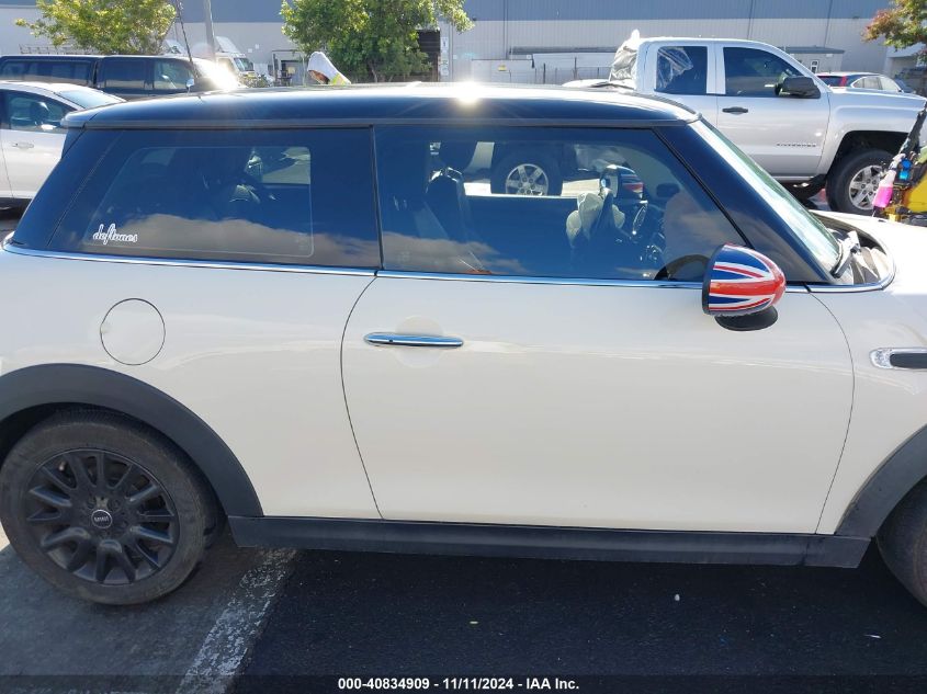 2015 Mini Hardtop Cooper VIN: WMWXM5C55F3B34128 Lot: 40834909