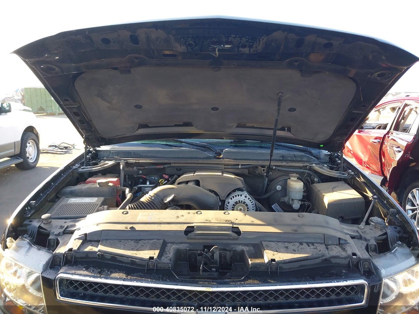 2007 CHEVROLET SUBURBAN 1500 VIN: 3GNFC16J87G141631