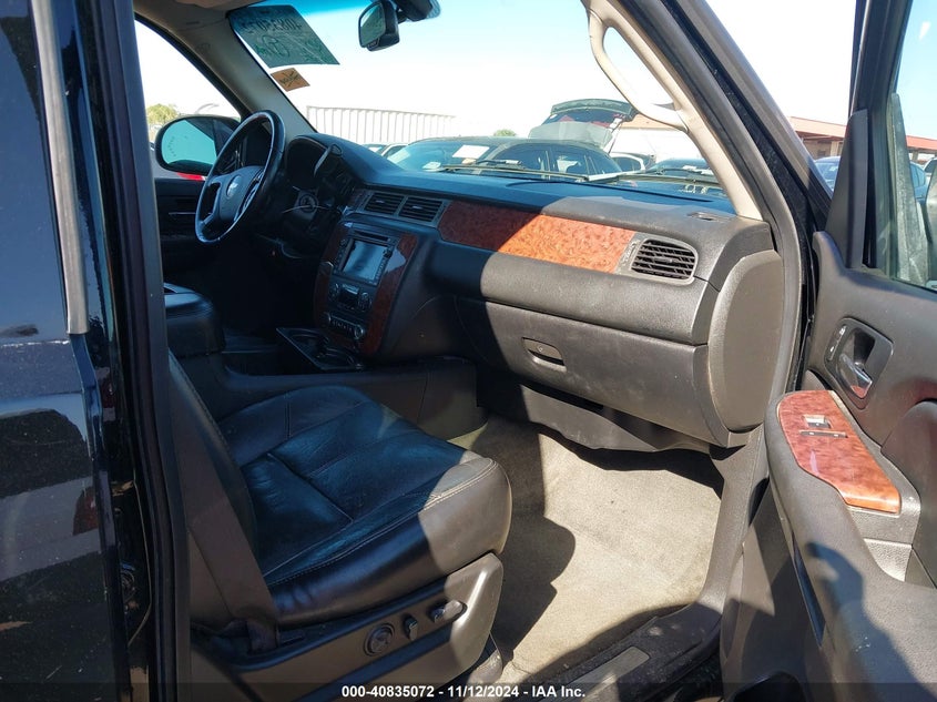 2007 CHEVROLET SUBURBAN 1500 VIN: 3GNFC16J87G141631
