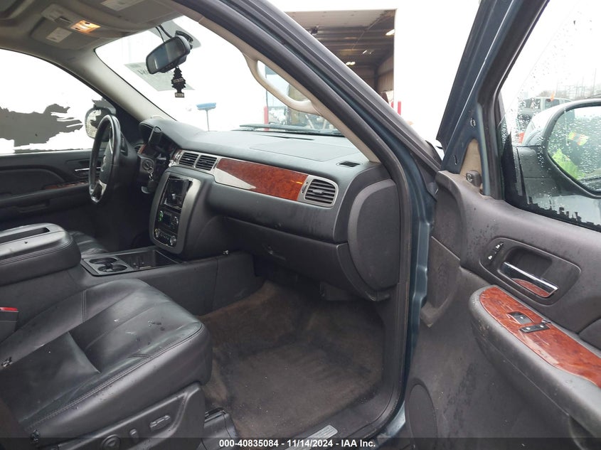2009 GMC YUKON XL VIN: 1GKFK36379R131463