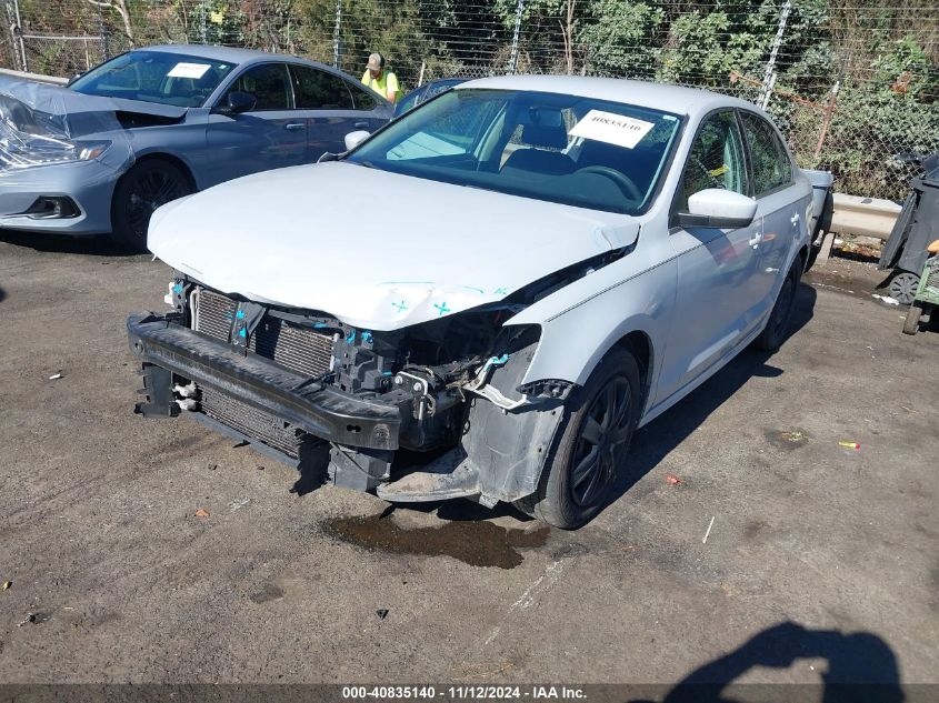 VIN 3VW2B7AJ2HM304665 2017 Volkswagen Jetta, 1.4T S no.2