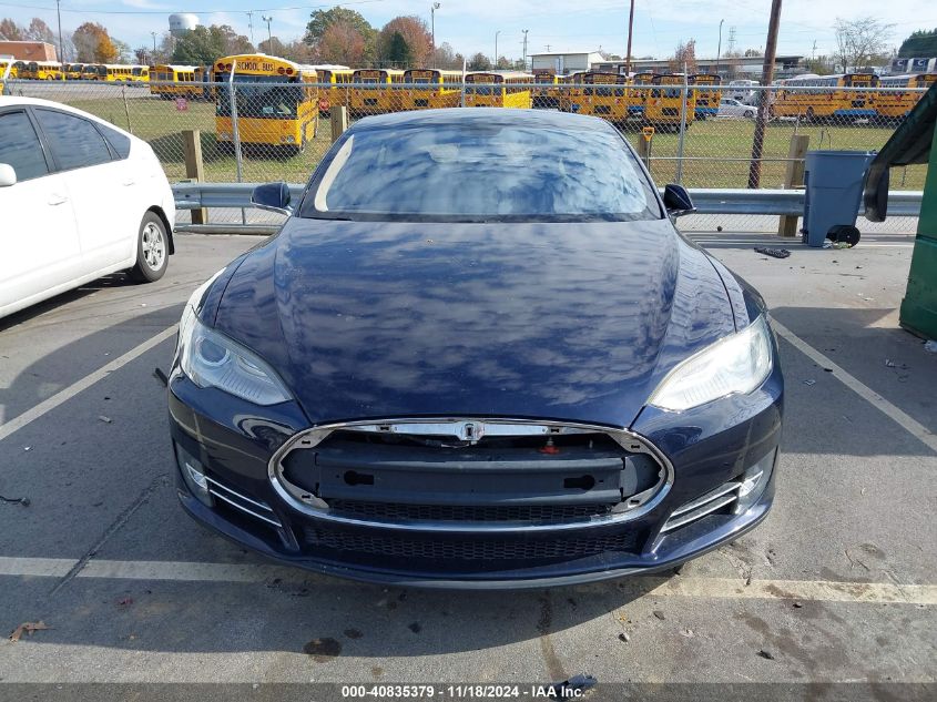 2013 Tesla Model S VIN: 5YJSA1CGXDFP08722 Lot: 40835379