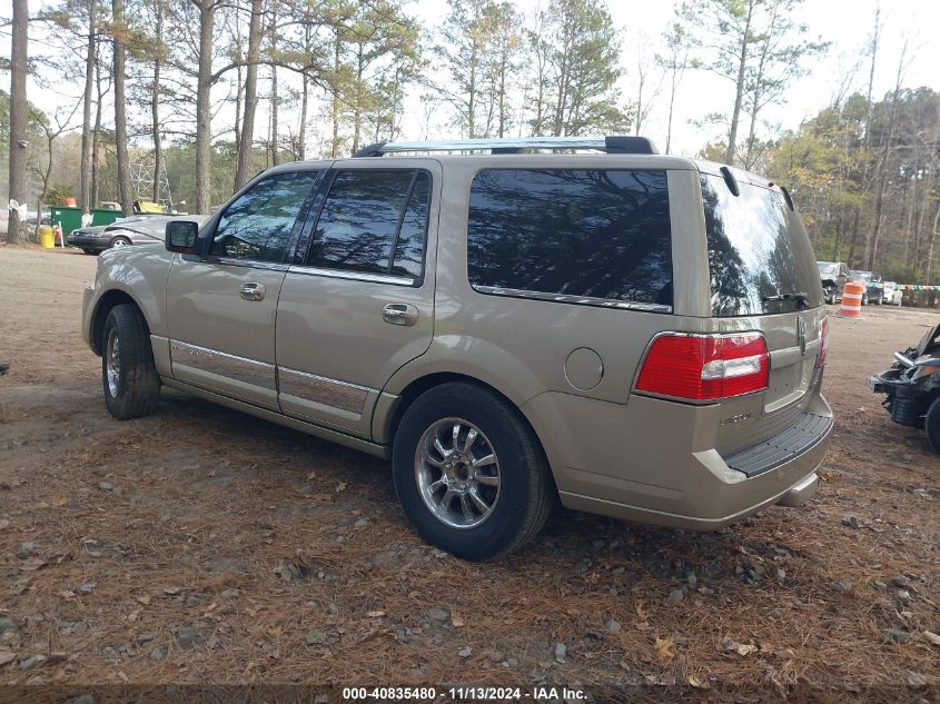 2008 Lincoln Navigator VIN: 5LMFU285X8L112737 Lot: 40835480