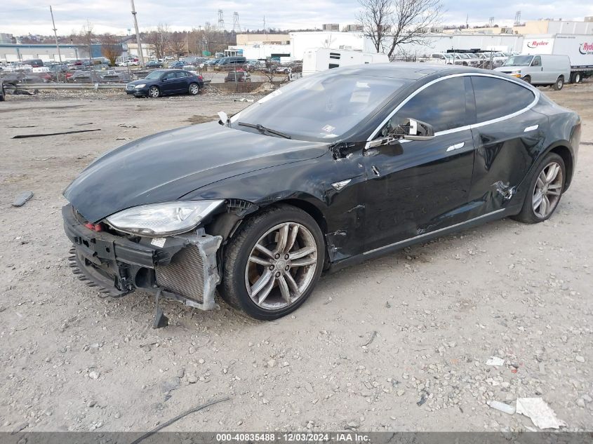 VIN 5YJSA1S1XEFP57112 2014 TESLA MODEL S no.2