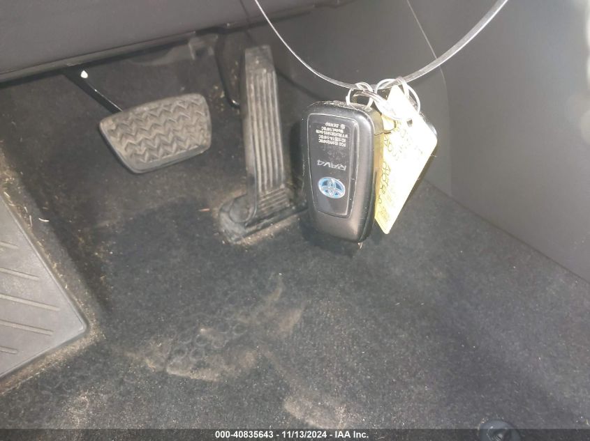 2021 TOYOTA RAV4 HYBRID XLE - JTMR6RFV9MD021280