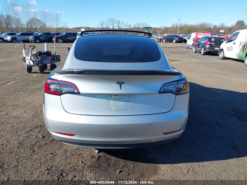 2018 Tesla Model 3 Long Range/Performance VIN: 5YJ3E1EB1JF055249 Lot: 40835646