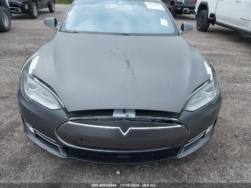 2015 Tesla Model S 70D/85D/P85D VIN: 5YJSA1H22FFP80028 Lot: 40835844