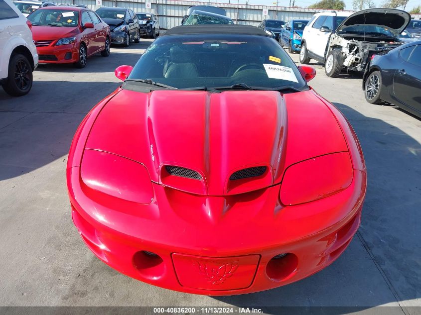 2000 Pontiac Firebird Trans Am VIN: 2G2FV32G4Y2130174 Lot: 40836200