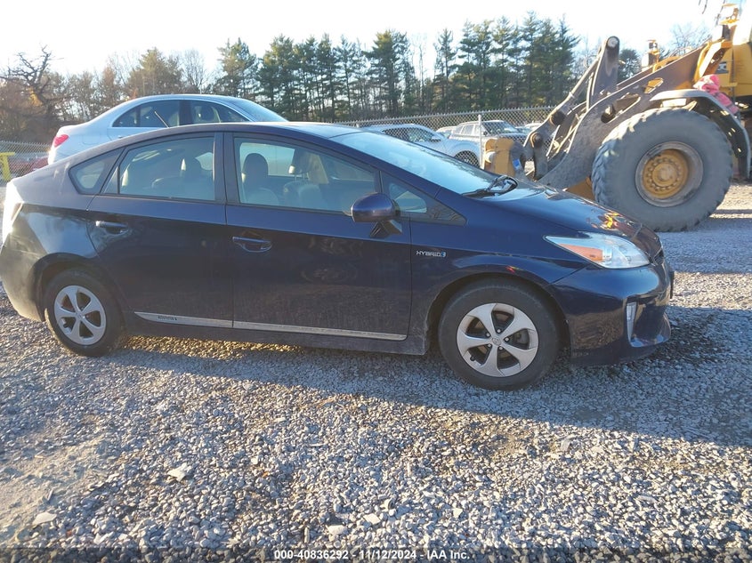 2014 TOYOTA PRIUS FOUR - JTDKN3DU0E0388816