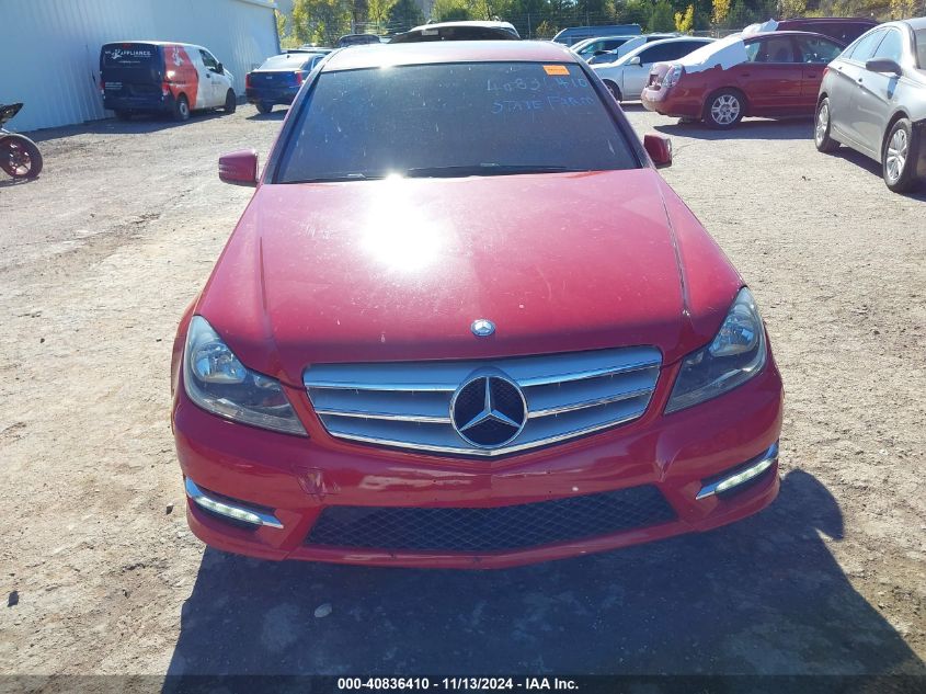 2013 Mercedes-Benz C 300 Luxury 4Matic/Sport 4Matic VIN: WDDGF8AB2DR284203 Lot: 40836410