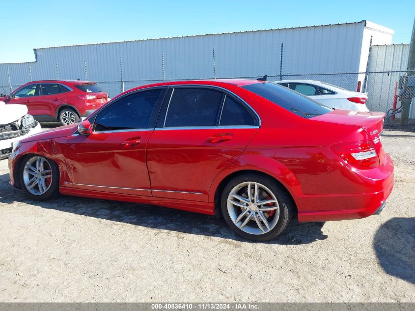 2013 Mercedes-Benz C 300 Luxury 4Matic/Sport 4Matic VIN: WDDGF8AB2DR284203 Lot: 40836410