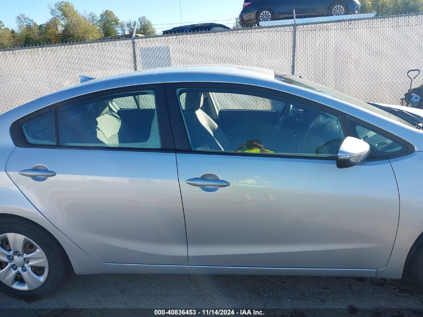 VIN KNAFX4A65G5572126 2016 KIA Forte, LX no.14