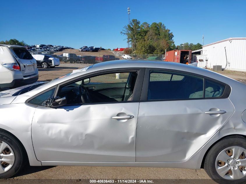 VIN KNAFX4A65G5572126 2016 KIA Forte, LX no.15