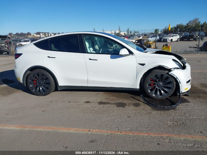 2022 Tesla Model Y Performance Dual Motor All-Wheel Drive VIN: 7SAYGDEF9NF563983 Lot: 40836517