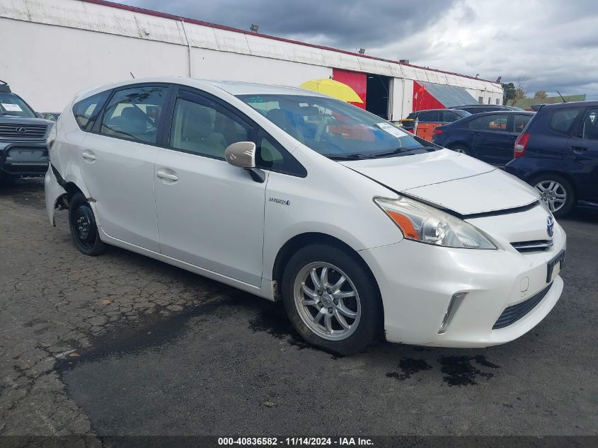 VIN JTDZN3EU8D3278588 2013 Toyota Prius, V Three no.1