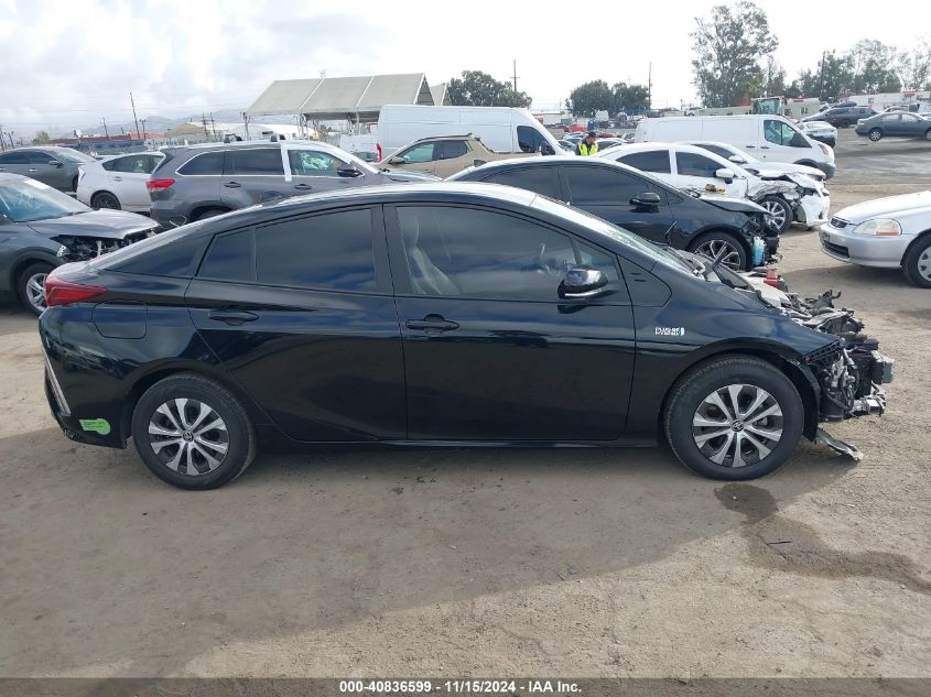 2022 Toyota Prius Prime Xle VIN: JTDKAMFP4N3223942 Lot: 40836599