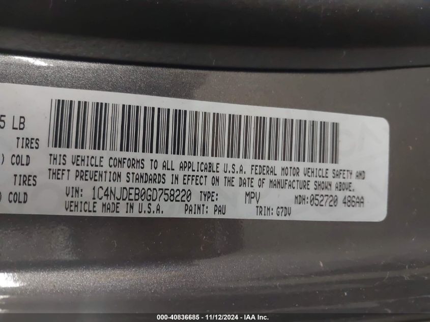 VIN 1C4NJDEB0GD758220 2016 Jeep Compass, Latitude no.9