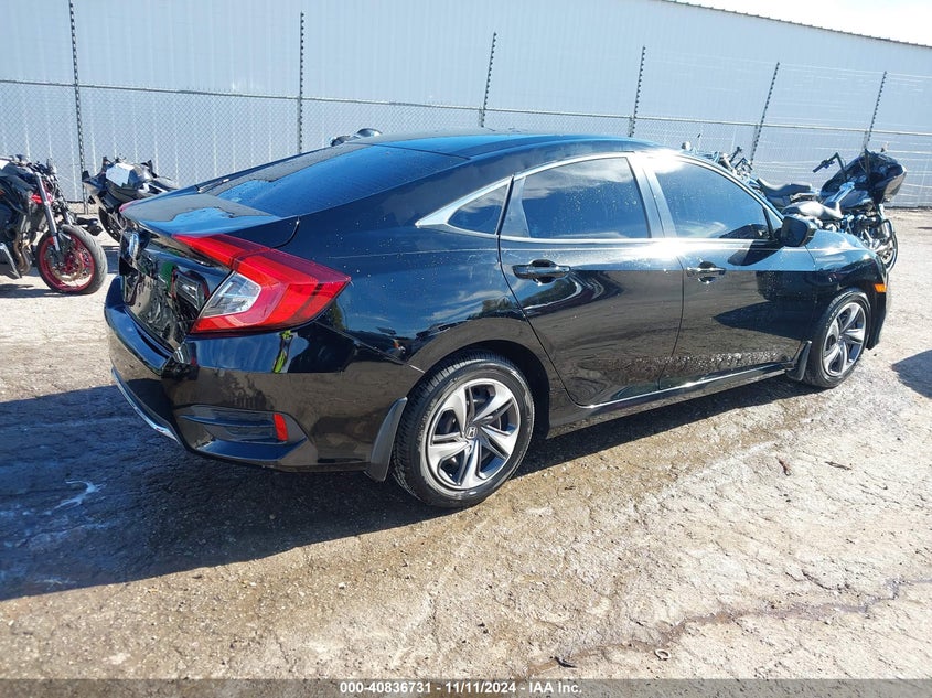 VIN 19XFC2F6XKE002082 2019 HONDA CIVIC LX