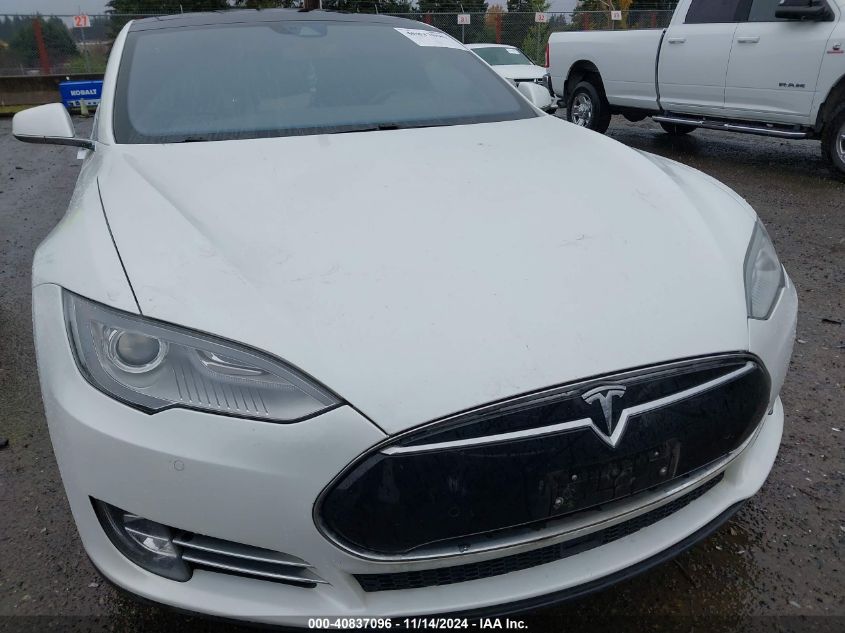 2015 Tesla Model S 70D/85D/P85D VIN: 5YJSA1H25FFP74370 Lot: 40837096