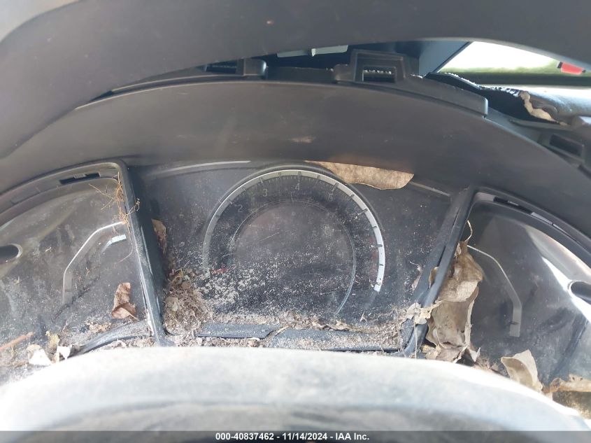 VIN 2HGFC2F5XJH553527 2018 HONDA CIVIC LX